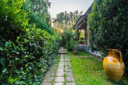 B&B Villa Luisa เรจโจเอมิเลีย ภายนอก รูปภาพ